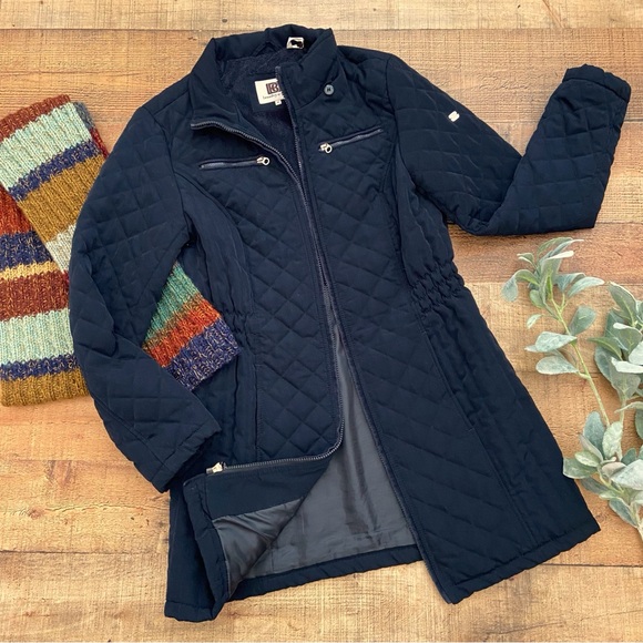 Jackets & Blazers - Long NAVY BLUE Zip Up Soft Quilted Coat by Laundry by Design